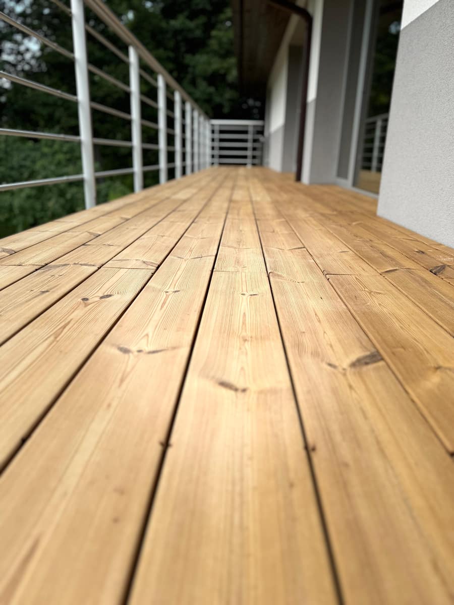 Balcony decking